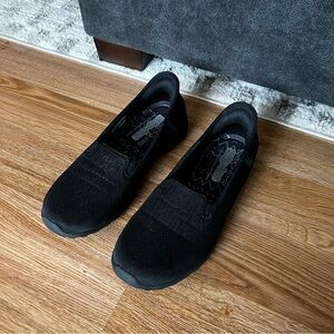 Skechers Relaxed Fit Reggae Fest Willows Vibe Women's Black Slip On Shoes 7.5